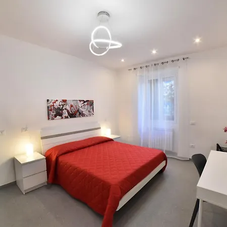 Anna's House * 罗马